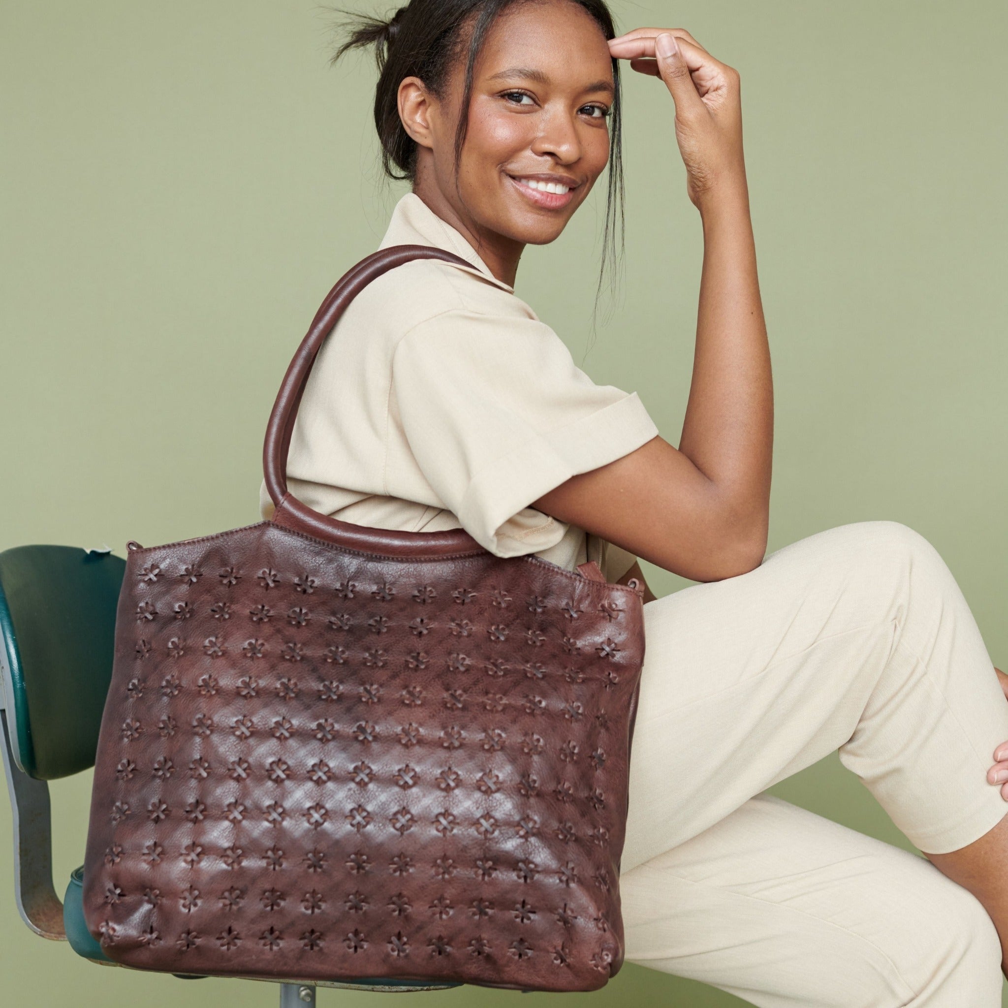 Starstruck Leather Crossbody Bag - Image 8
