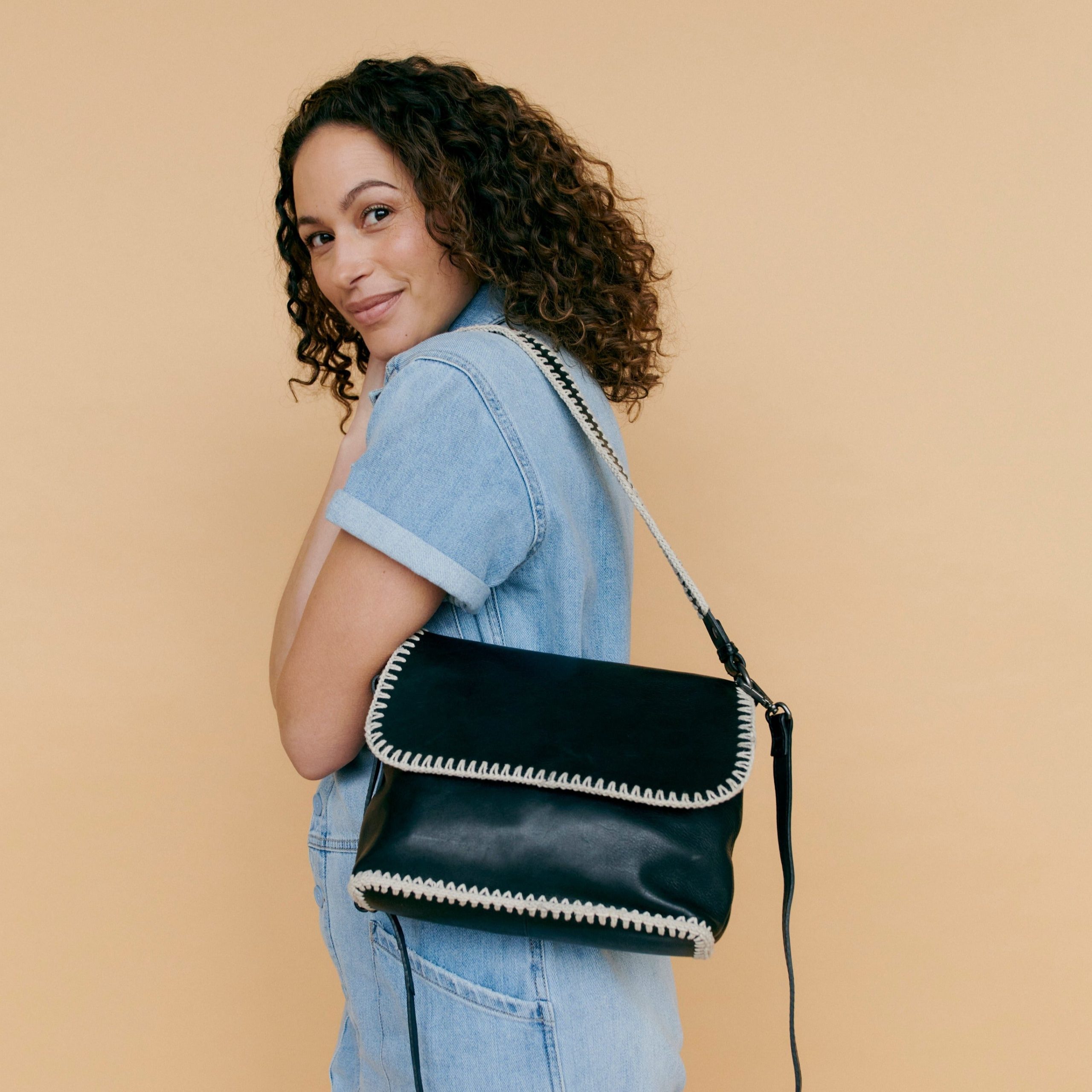 Ambrose Leather Shoulder Bag - Image 7
