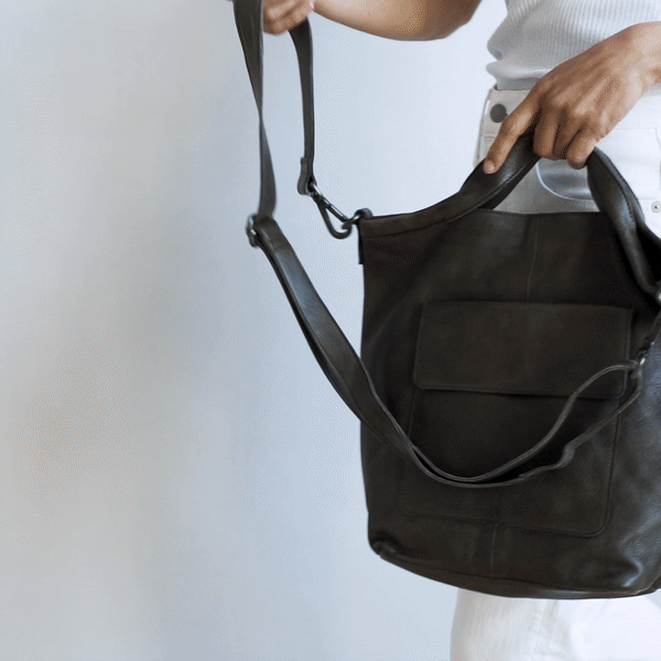 Bianca Leather Crossbody Bag - Image 37