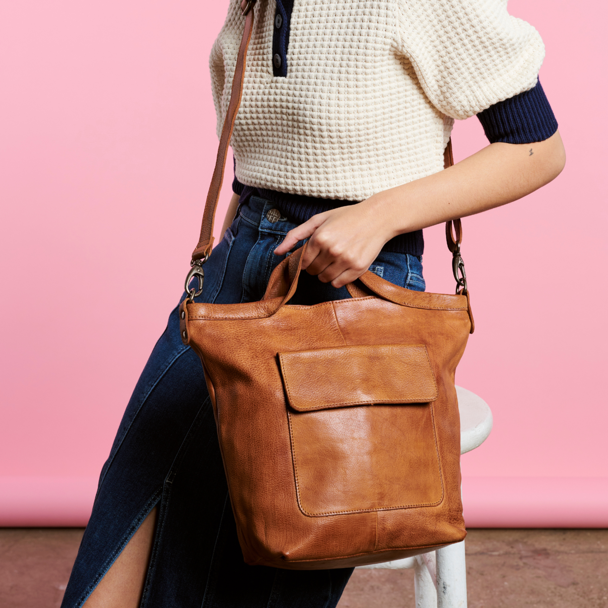Bianca Leather Crossbody Bag - Image 7