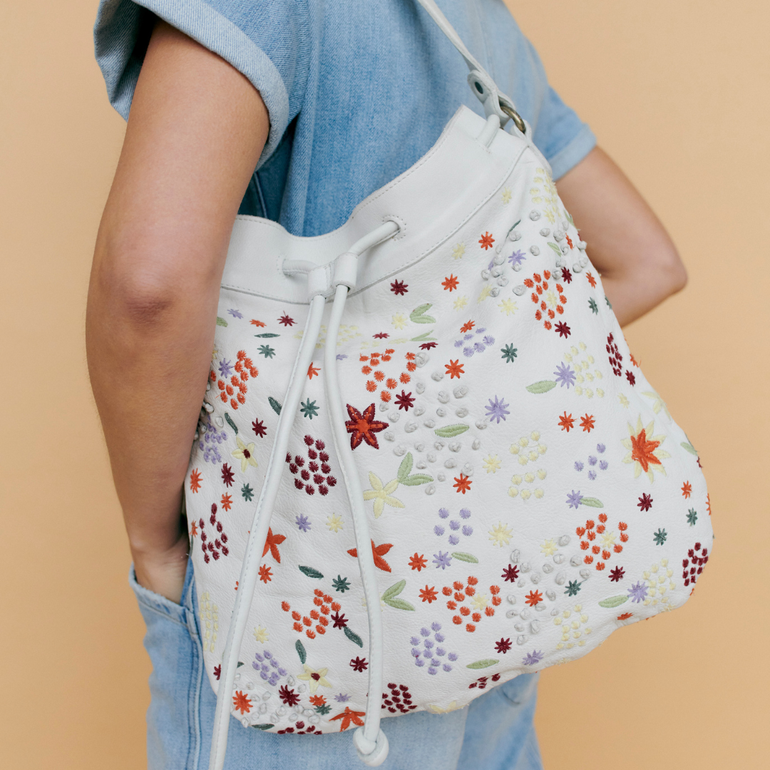 Meadow Leather Crossbody Bag Lg - Image 2