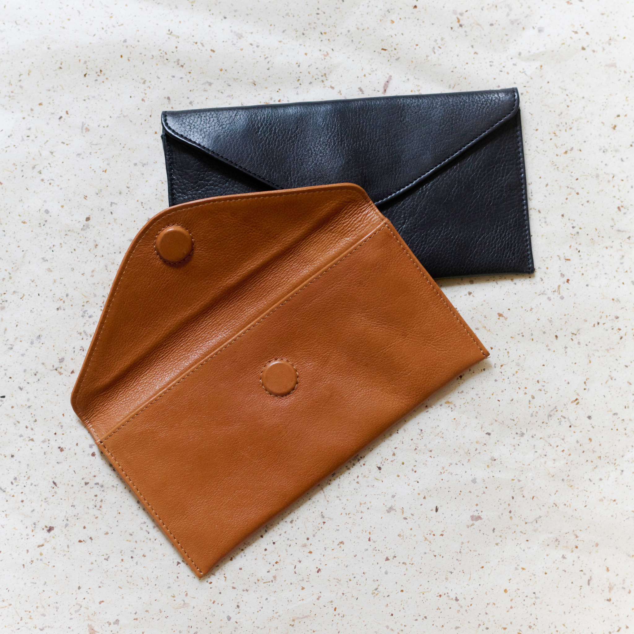 Uno Leather Wallet - Image 2